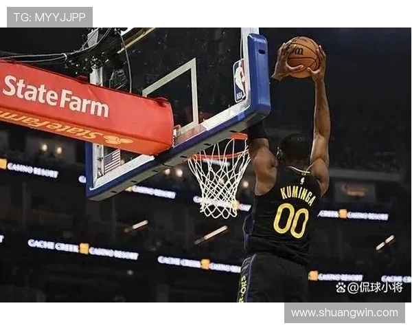 库明加精准助攻希尔德空位三分命中帮助球队扩大领先优势 库明加精准助攻希尔德空位三分命中帮助球队扩大领先优势